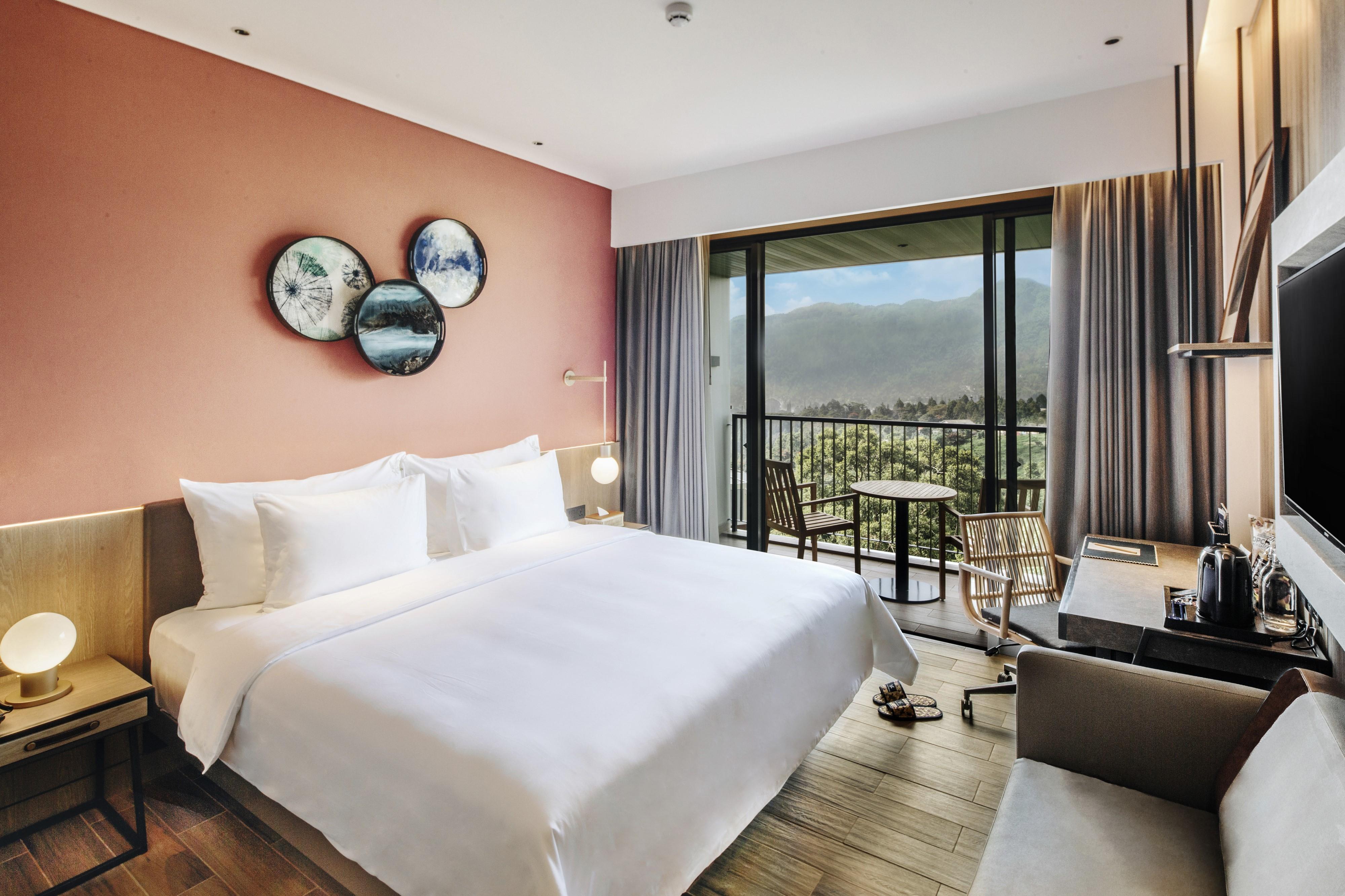 The Botanica Sanctuary Hotell Puncak Exteriör bild Deluxe Room