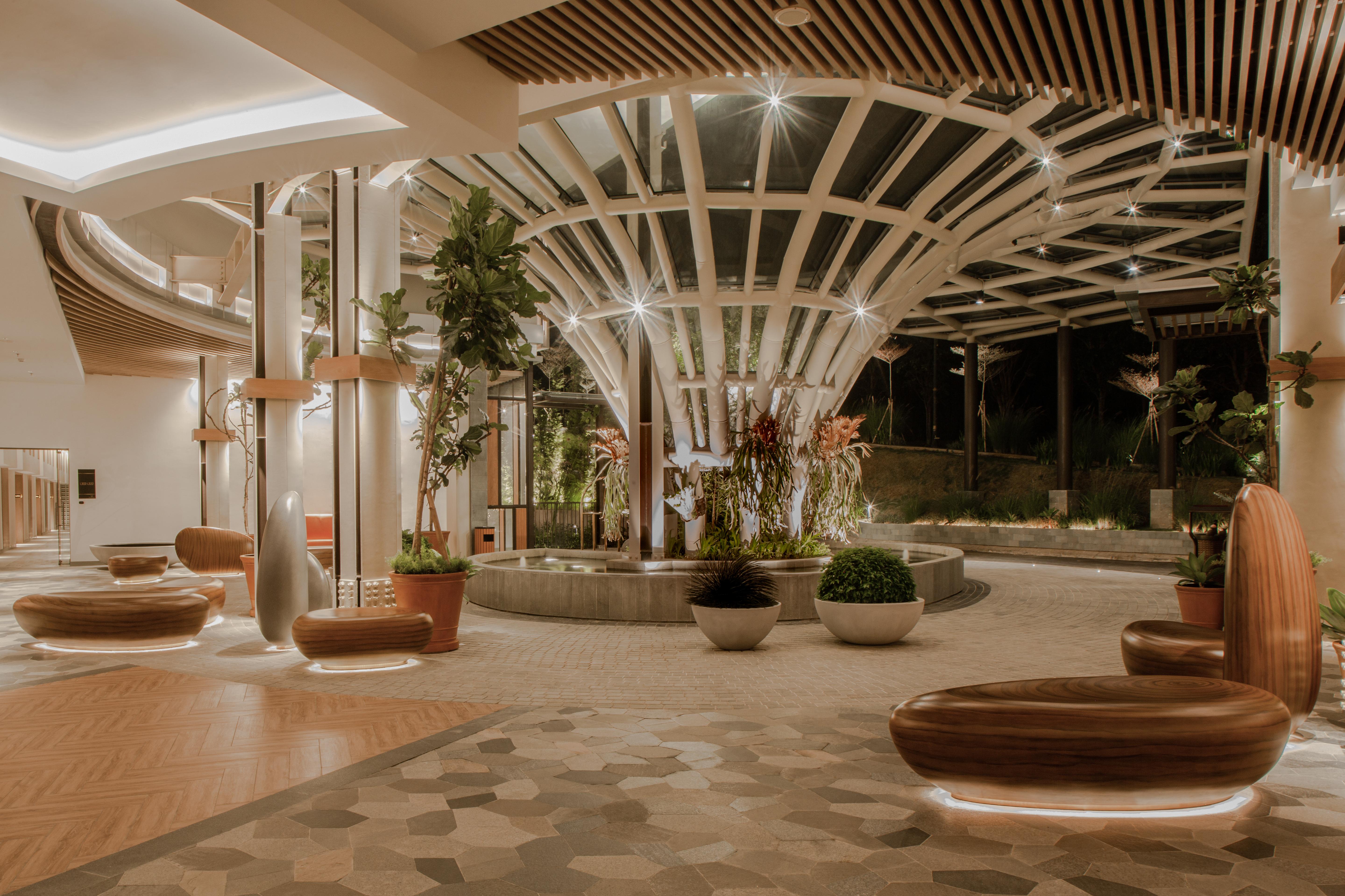 The Botanica Sanctuary Hotell Puncak Exteriör bild The lobby of the hotel